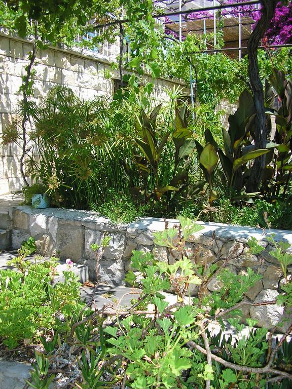 Noor Apartment And Room Hvar Town Exterior foto